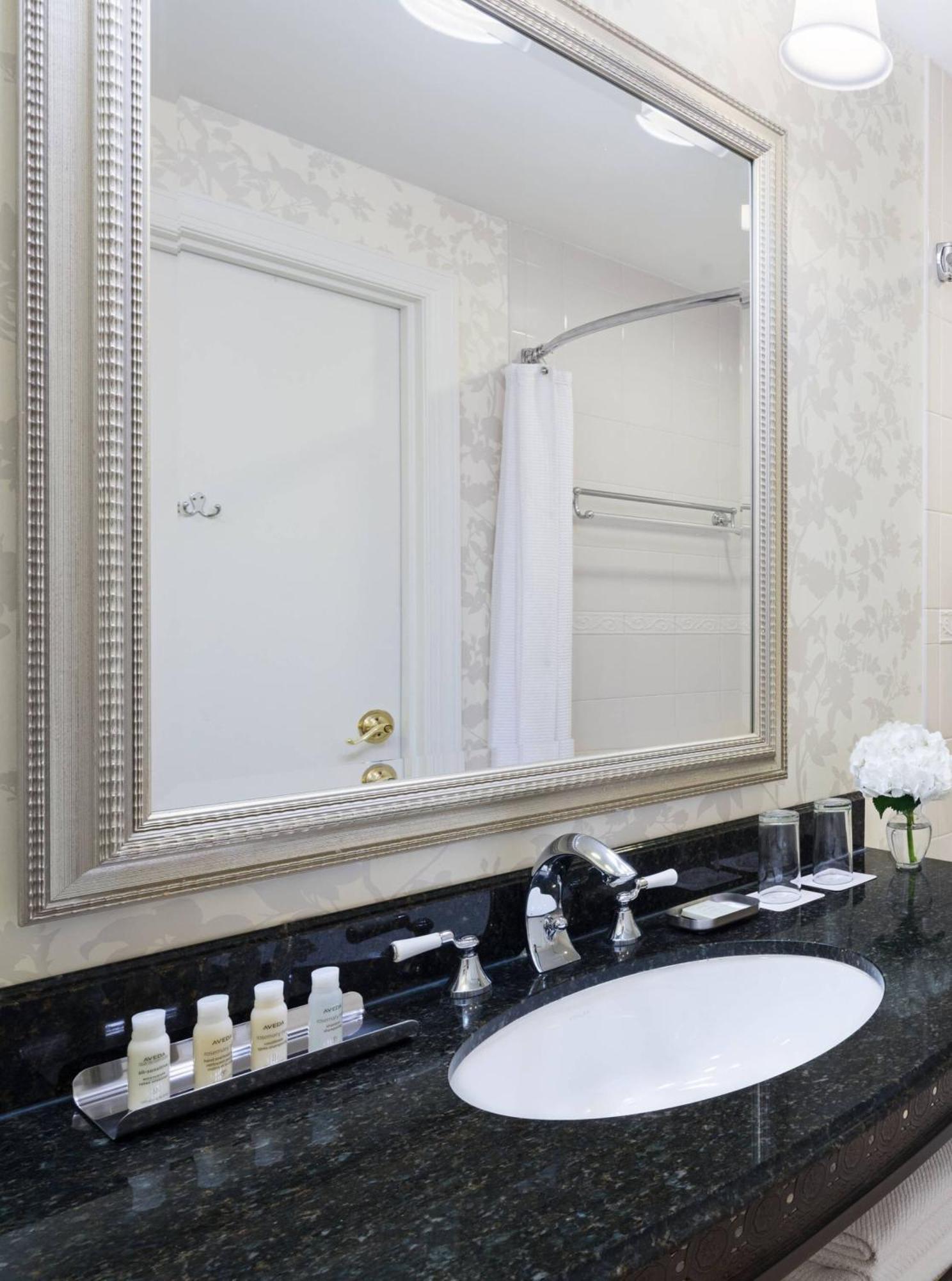 Renaissance Pittsburgh Hotel Экстерьер фото